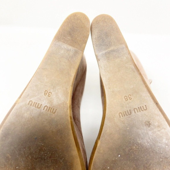Miu Miu Open Toed T-Strap Tan Suede Wedge Heels Sz 38 (8) - Picture 8 of 9
